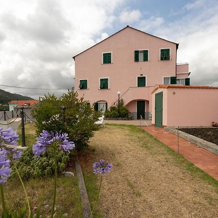 Villa Zafferano Suites Челле-Лигуре Экстерьер фото