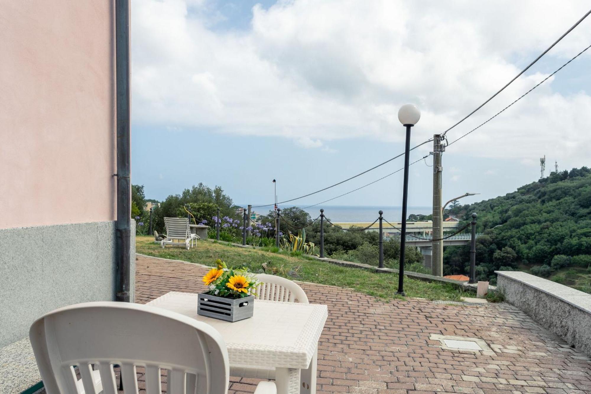 Villa Zafferano Suites Челле-Лигуре Экстерьер фото