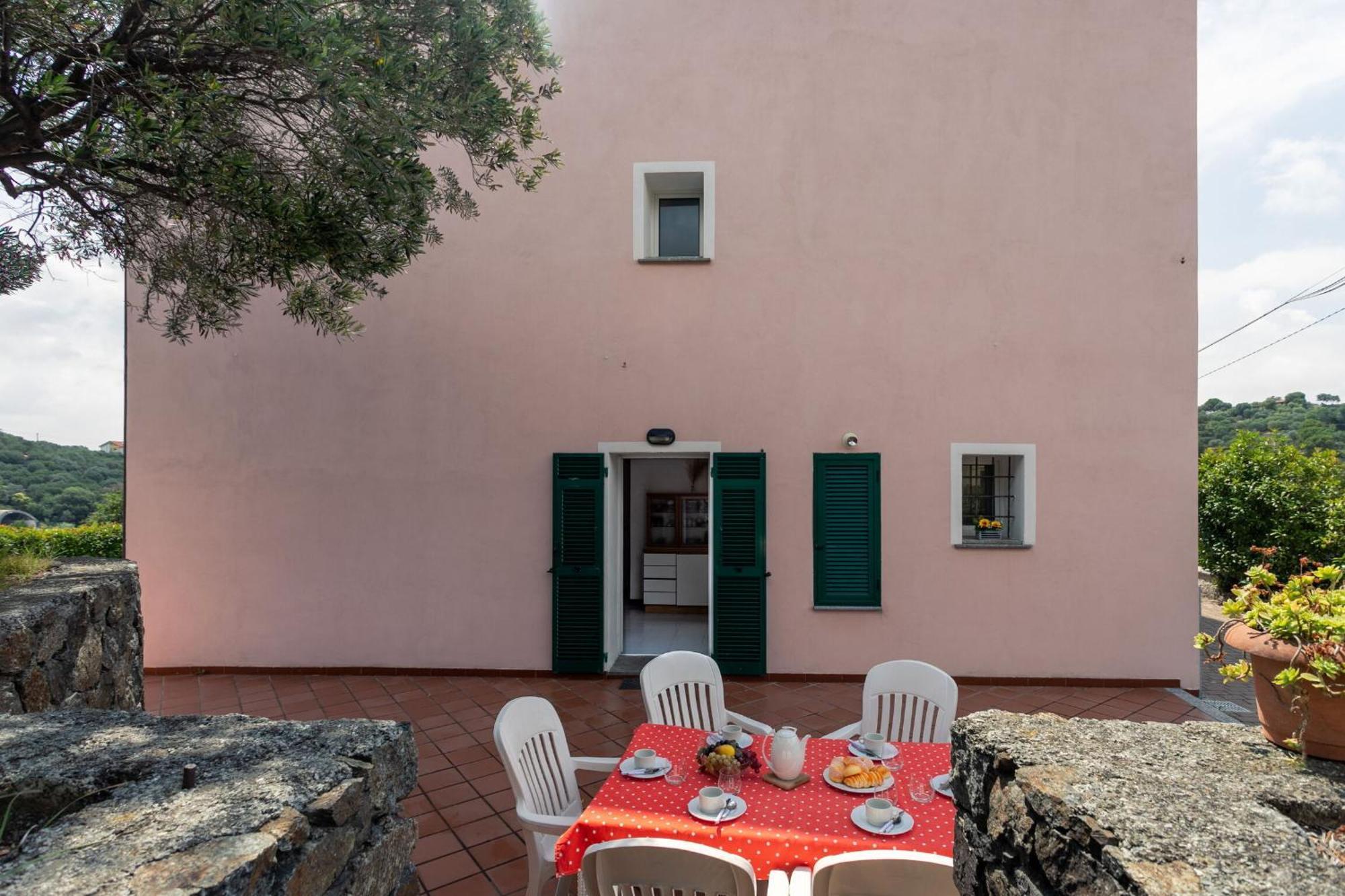 Villa Zafferano Suites Челле-Лигуре Экстерьер фото